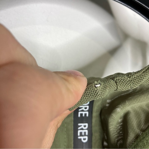 ZYIA active all star bra zip up back mesh olive green women’s size large - Picture 7 of 9